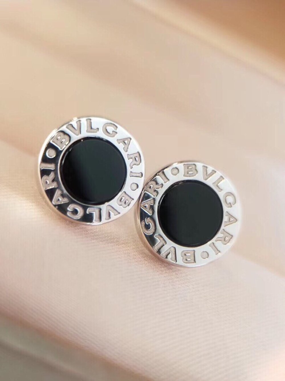Bulgari Black and White Natural Stone Earrings - Picture 4 of 5